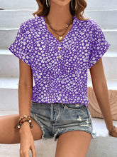 Load image into Gallery viewer, Printed V-Neck Short Sleeve Blouse