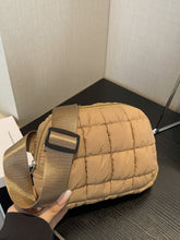 Load image into Gallery viewer, Bubble Texture Adjustable Strap Crossbody Bag