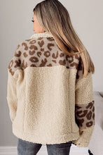 Load image into Gallery viewer, Pocketed Leopard Collared Neck Sherpa Jacket