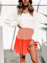 Load image into Gallery viewer, Contrast Round Neck Long Sleeve Dress