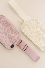 Load image into Gallery viewer, CC Leopard Pattern Belt Bag Fanny Pack