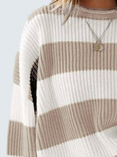 Load image into Gallery viewer, Round Neck Long Sleeve Sweater