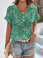 Load image into Gallery viewer, Printed V-Neck Short Sleeve Blouse