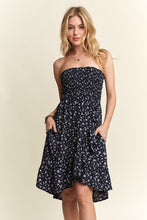 Load image into Gallery viewer, ADORA Smocked Floral Tube Dress with Pockets