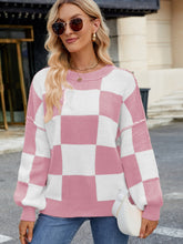 Load image into Gallery viewer, Checkered Round Neck Long Sleeve Sweater