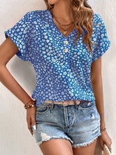 Load image into Gallery viewer, Printed V-Neck Short Sleeve Blouse