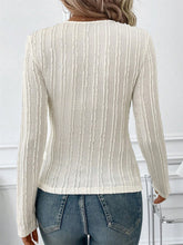 Load image into Gallery viewer, Round Neck Long Sleeve Top