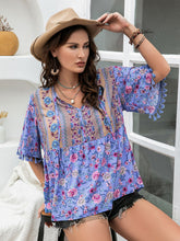 Load image into Gallery viewer, Plus Size Printed V-Neck Half Sleeve Blouse