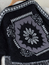Load image into Gallery viewer, Fringe Geometric Long Sleeve Poncho