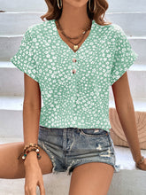 Load image into Gallery viewer, Printed V-Neck Short Sleeve Blouse