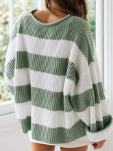 Load image into Gallery viewer, Round Neck Long Sleeve Sweater