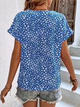 Load image into Gallery viewer, Printed V-Neck Short Sleeve Blouse