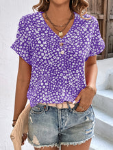Load image into Gallery viewer, Printed V-Neck Short Sleeve Blouse