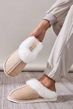 Load image into Gallery viewer, Faux Fur Round Toe Slippers