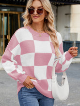 Load image into Gallery viewer, Checkered Round Neck Long Sleeve Sweater