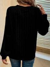 Load image into Gallery viewer, Mandy Contrast Stitching Round Neck Long Sleeve T-Shirt