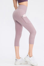 Load image into Gallery viewer, Wide Waistband Cropped Active Leggings with Pockets
