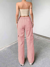 Load image into Gallery viewer, Straight Jeans with Pockets
