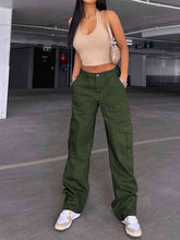 Load image into Gallery viewer, Straight Jeans with Pockets