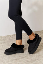 Load image into Gallery viewer, Legend Footwear Furry Chunky Platform Ankle Boots
