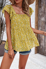 Load image into Gallery viewer, Printed Square Neck Cap Sleeve Blouse