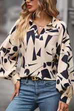 Load image into Gallery viewer, Printed Johnny Collar Blouse