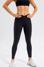Load image into Gallery viewer, High Waist Active Leggings with Pockets