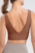 Load image into Gallery viewer, Scoop Neck Wide Strap Active Tank