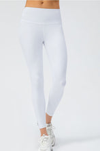 Load image into Gallery viewer, Wide Waistband Slim Fit Active Leggings