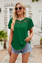 Load image into Gallery viewer, Spliced Lace Flutter Sleeve Top