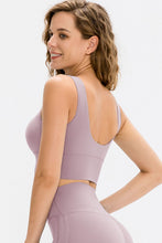 Load image into Gallery viewer, Scoop Neck Long Sports Bra