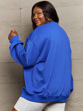 Load image into Gallery viewer, Drop Shoulder Graphic Sweatshirt