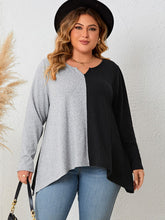 Load image into Gallery viewer, Plus Size Contrast Notched Neck T-Shirt