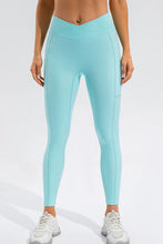 Load image into Gallery viewer, High Waist Active Leggings with Pockets