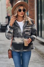 Load image into Gallery viewer, Printed Collared Neck Jacket