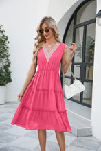 Load image into Gallery viewer, Contrast V-Neck Sleeveless Tiered Dress