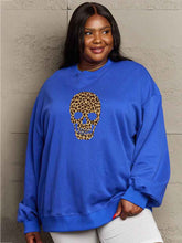 Load image into Gallery viewer, Drop Shoulder Graphic Sweatshirt