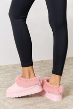 Load image into Gallery viewer, Legend Footwear Furry Chunky Platform Ankle Boots