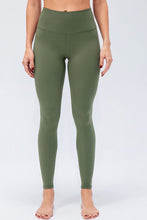 Load image into Gallery viewer, Wide Waistband Slim Fit Active Leggings