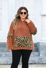 Load image into Gallery viewer, Plus Size Leopard Kangaroo Pocket Long Sleeve Hoodie
