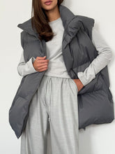 Load image into Gallery viewer, Zip Up Turtleneck Vest Coat
