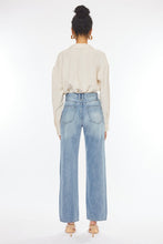 Load image into Gallery viewer, 90&#39;s Wide Leg Straight Jeans
