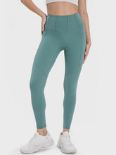 Load image into Gallery viewer, Pocketed High Waist Active Leggings
