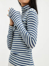 Load image into Gallery viewer, Exposed Seam Striped Turtleneck Long Sleeve T-Shirt
