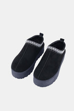 Load image into Gallery viewer, Weeboo Platform Embroidered Trim Slip-On Boots
