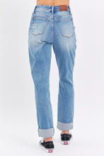 Load image into Gallery viewer, Judy Blue Full Size Distressed Straight Jeans with Patch Pockets
