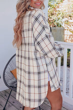 Load image into Gallery viewer, Plaid Button Up Long Sleeve Shacket
