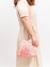 Load image into Gallery viewer, Drawstring Tassel Geometric Shoulder Bag
