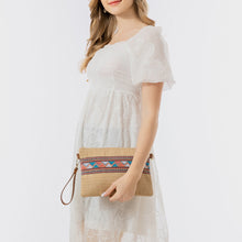 Load image into Gallery viewer, Geometric Straw Weave Crossbody Bag
