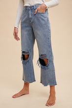 Load image into Gallery viewer, Annie Wear Distressed Raw Hem Jeans
